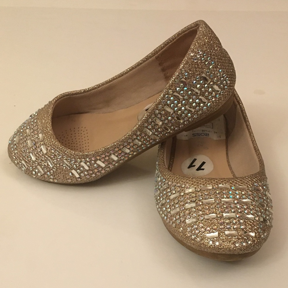 Dress shoes